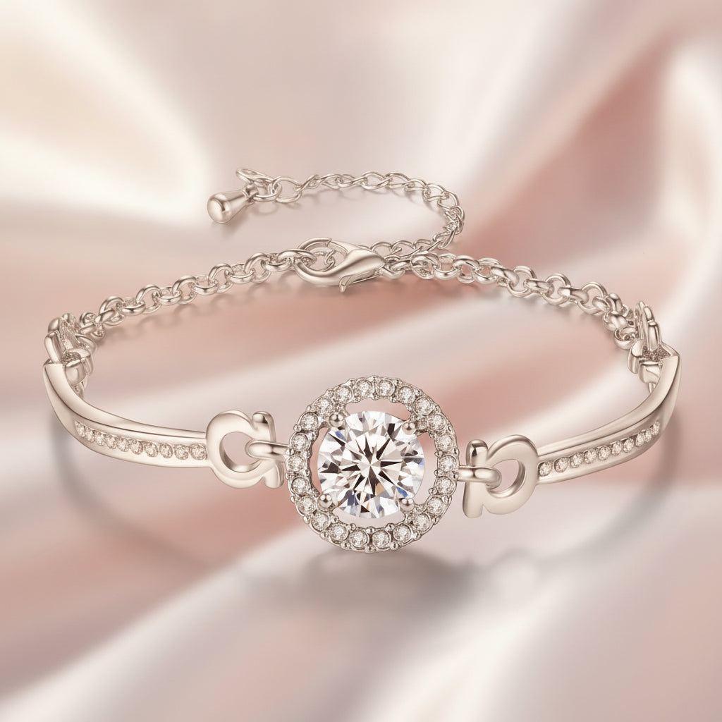 Electroplated Alloy Fashion Star Bracelet for Women, in Silver