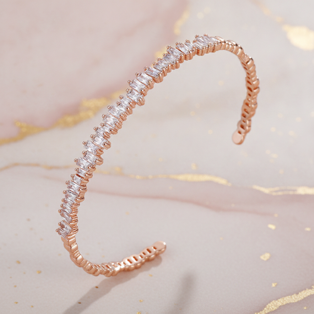 Micro-inlaid Zircon Light Luxury Bracelet for Ladies, in Rose Gold