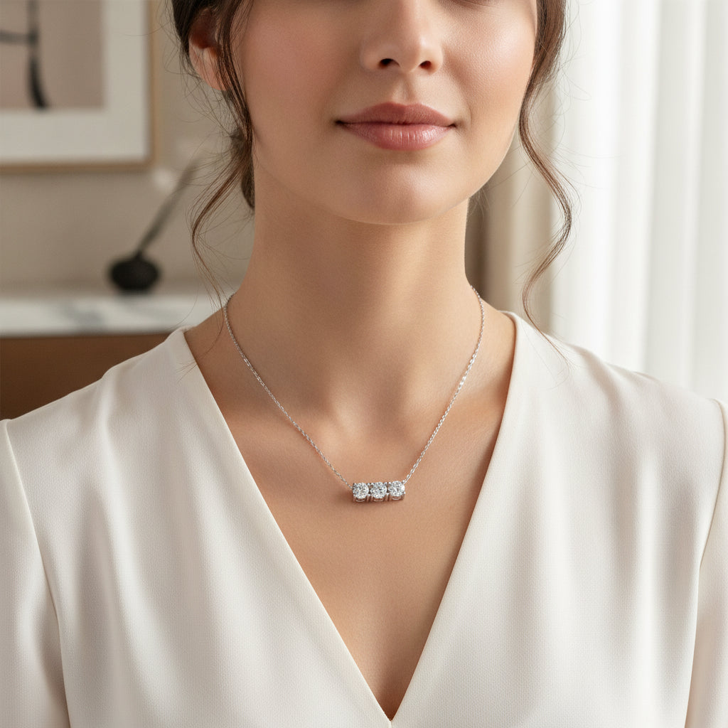 Platinum-plated S925 Silver Moissanite Circle Necklace