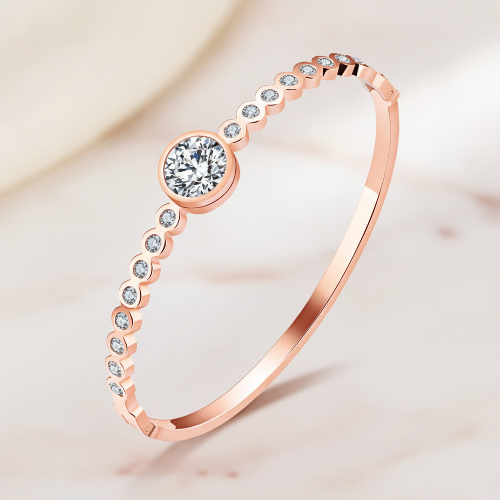 Rose Gold Color Simple Charms Bracelet for Woman
