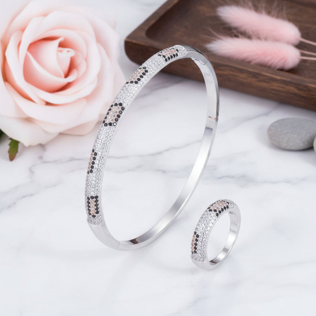 Simple Copper Plated Platinum Inlaid Zircon Bracelet for Women