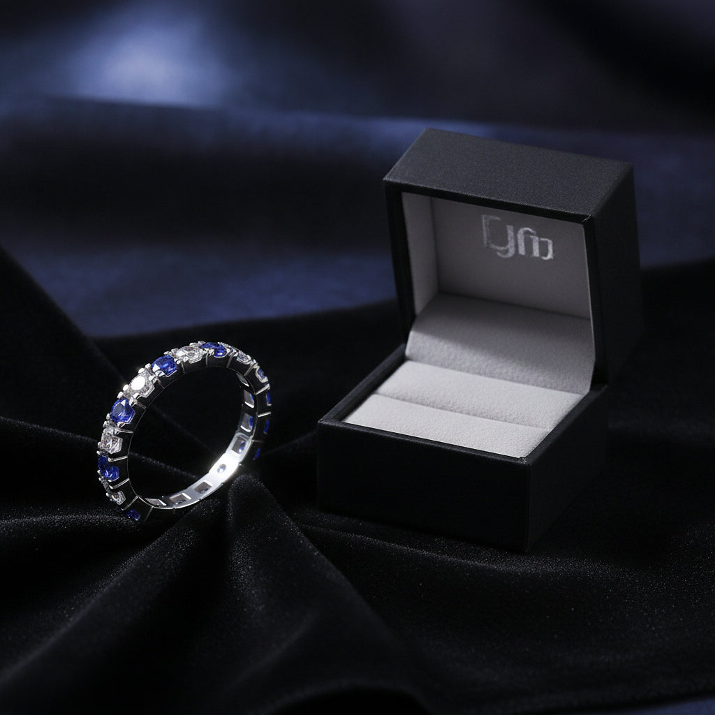 S925 Sterling Silver Platinum Plated Eternity Ring for Women, in White Gold / Sapphire Diamond 2