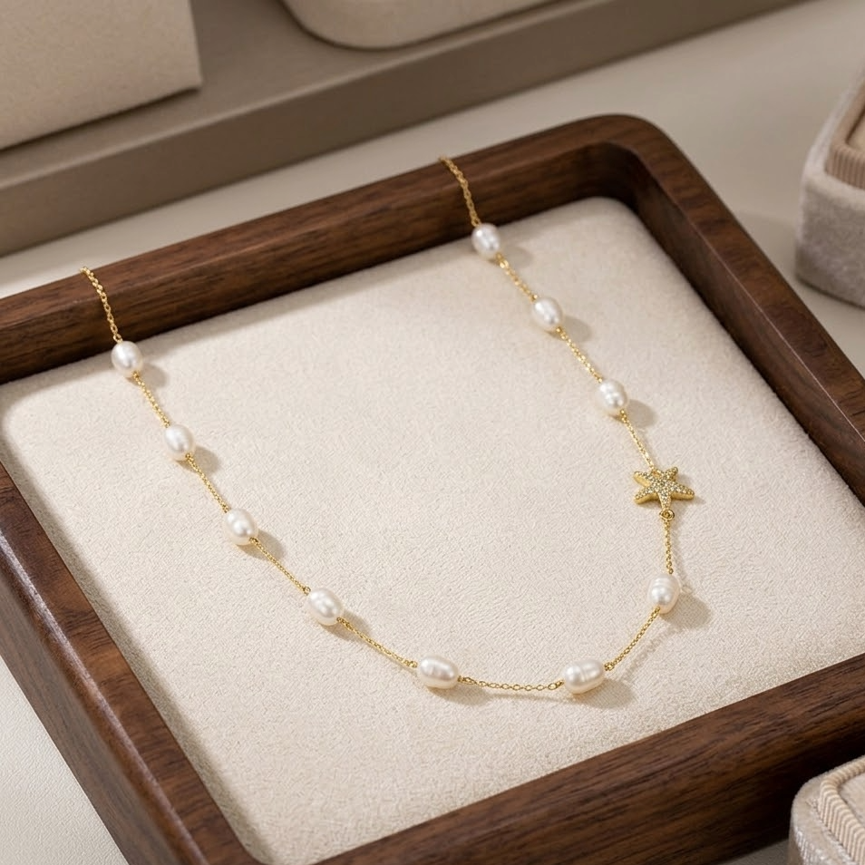The Maris Freshwater Pearl & Starfish Necklace | 14K Gold Vermeil