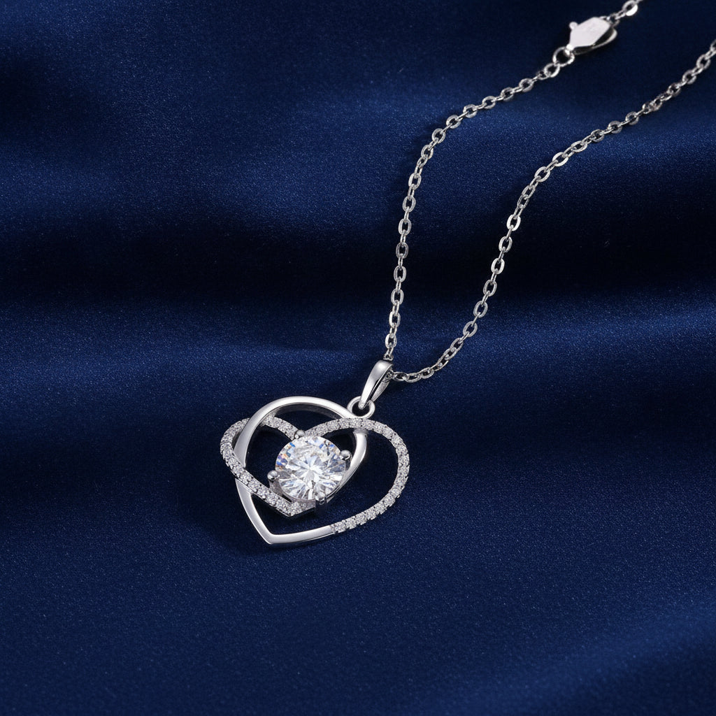 White Moissanite Platinum-plated S925 silver Heart Necklace